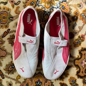 FUN puma slip on sneakers!